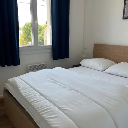 Venus Avec Exterieur 3 8 Pers Saint-Malo-du-Bois